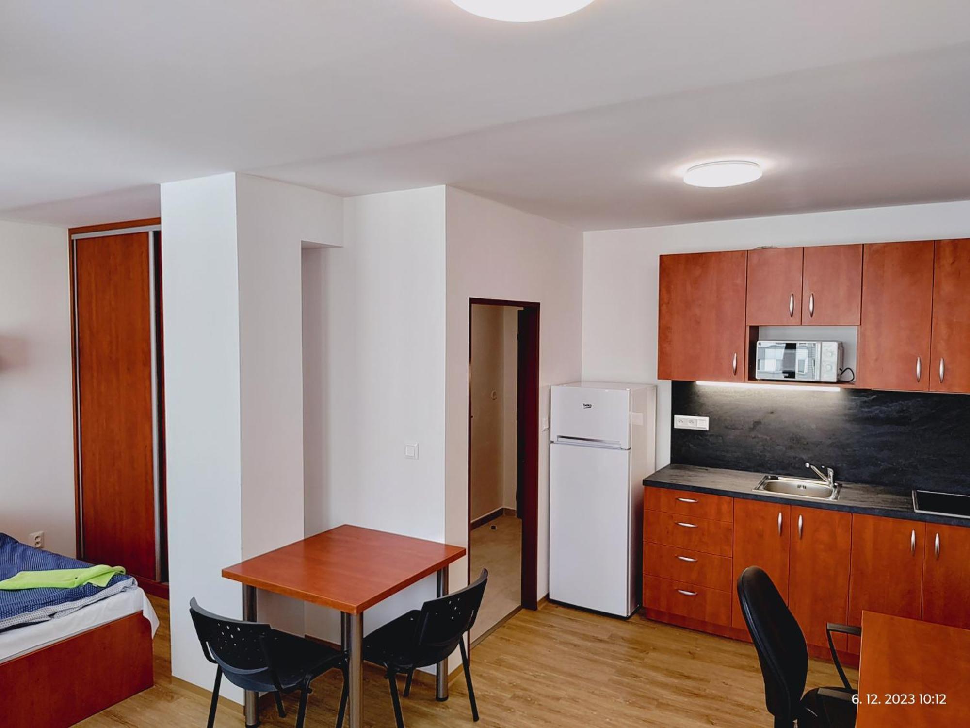 Hostel Blanice Praag Buitenkant foto